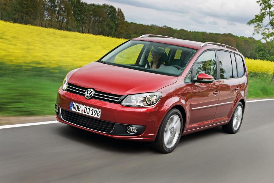  Volkswagen Touran 2010 года  (фото 41 из 46)